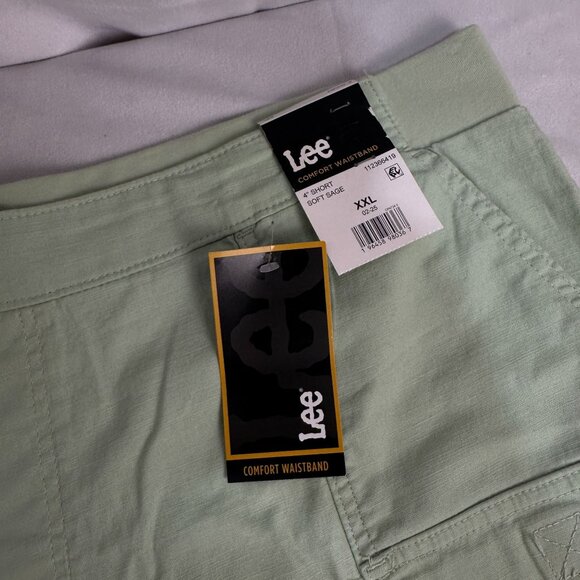 Lee Comfort Waistband Women’s XXL Soft Sage Cargo Shorts Lightweight - Picture 2 of 6